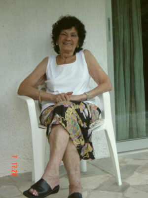 Mum in Greece 04